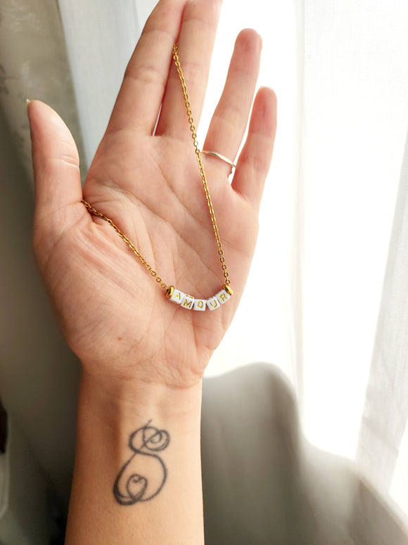Collier Mantra